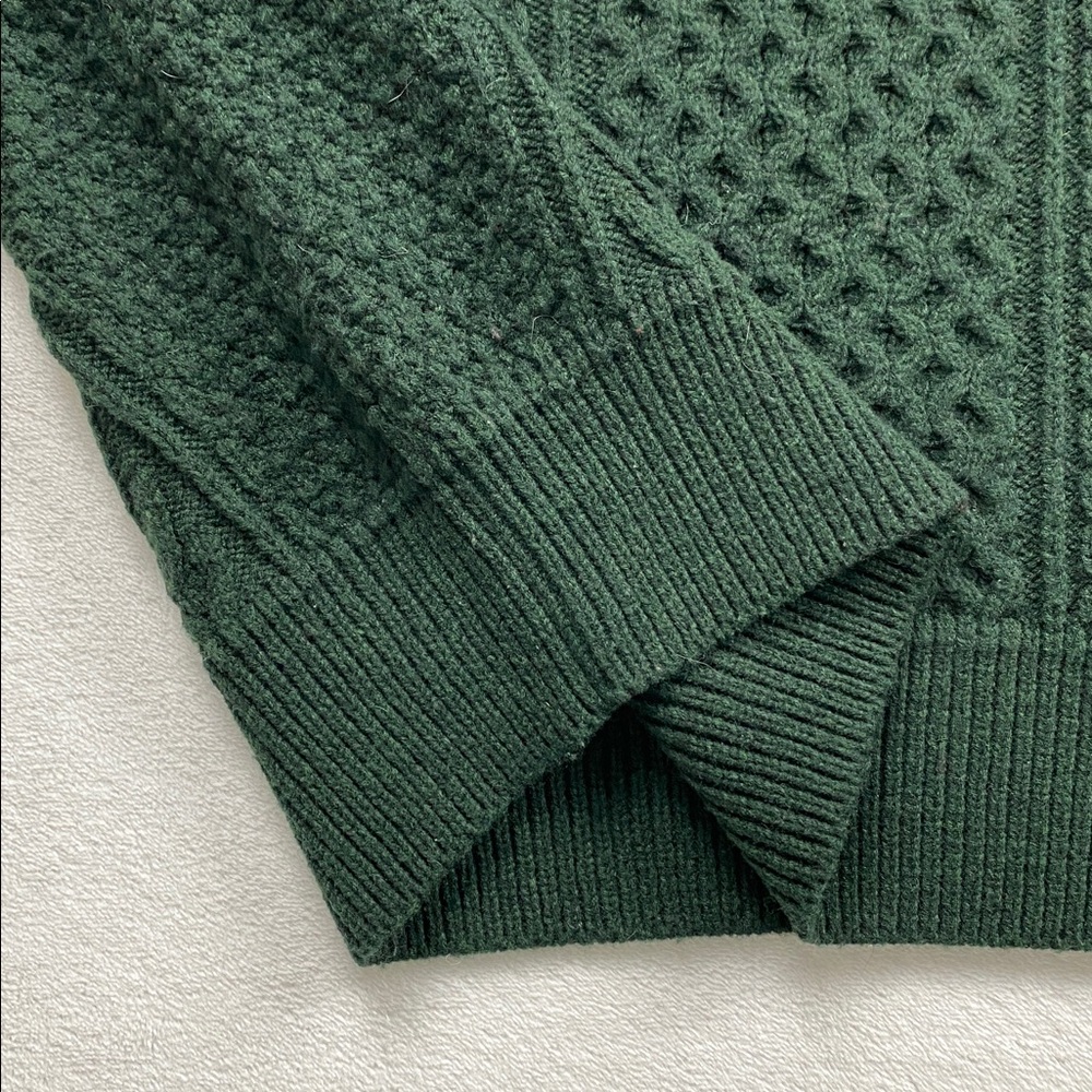 Uniqlo Low Gauge Multi Knit Crewneck Long Sleeve Pullover Sweater (Dark Green) - Picture 13 of 16
